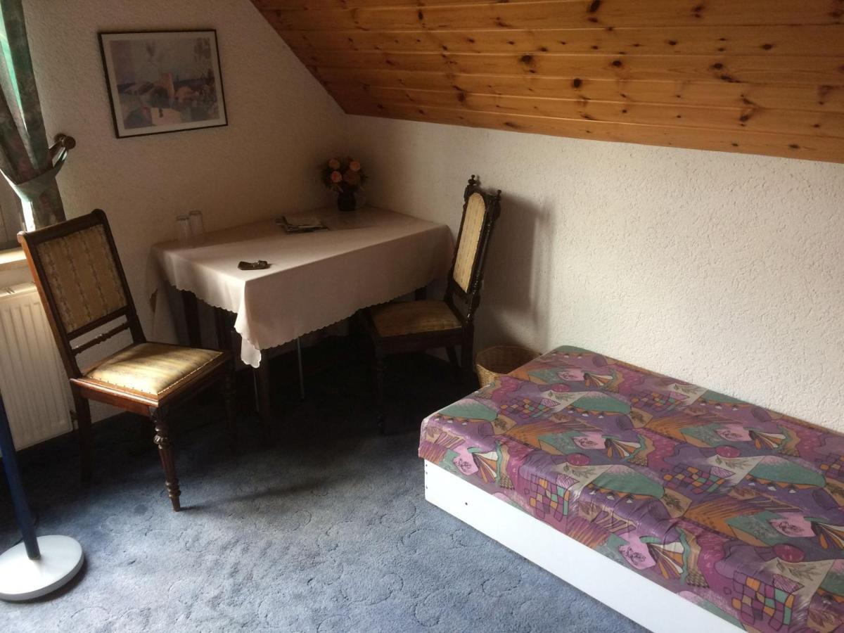Homestay Gaestezimmer Zoephel Weimar (Thuringia)
